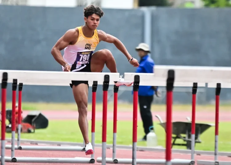 Ariff Pérez encabeza decatlón mundial sub-20