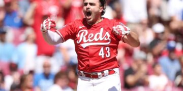 Sal Stewart sorprende y se codea con Ohtani y Judge