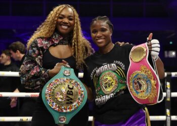 Caroline Dubois se corona campeona unificada ante Terri Harper