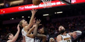 Los Nuggets se llevan el duelo de suplentes contra OKC en la penúltima fecha NBA