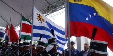 Tricolor nacional alzó vuelo en Panamá